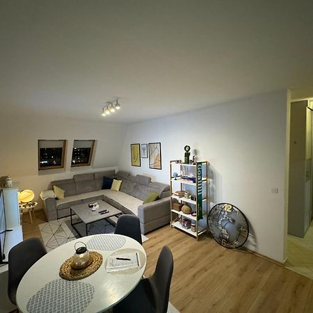 Apartment 075 Tuzla Buitenkant foto